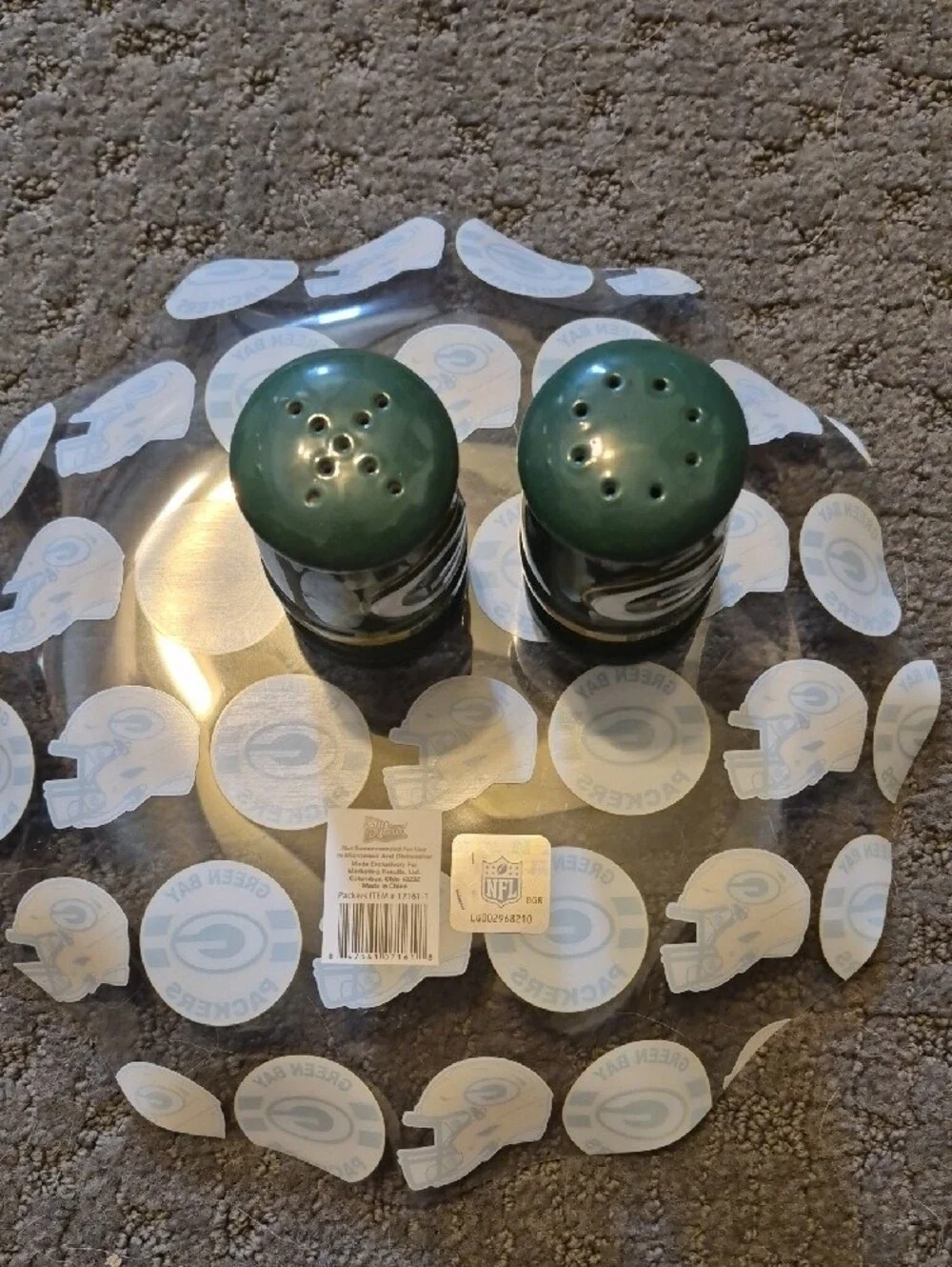 Green Ceramic Salt and Pepper Shakers and plastic platter - Official Team Logo